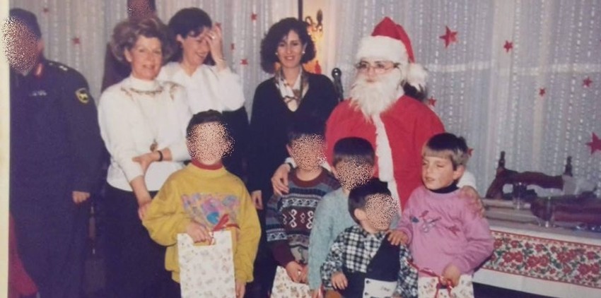 Jovan na proslavi Nove godine kod grče porodice