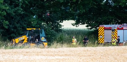 Horror! Wzięli dzieci na przejażdżkę koparką. Ruszyli polną drogą i wtedy wydarzyła się tragedia