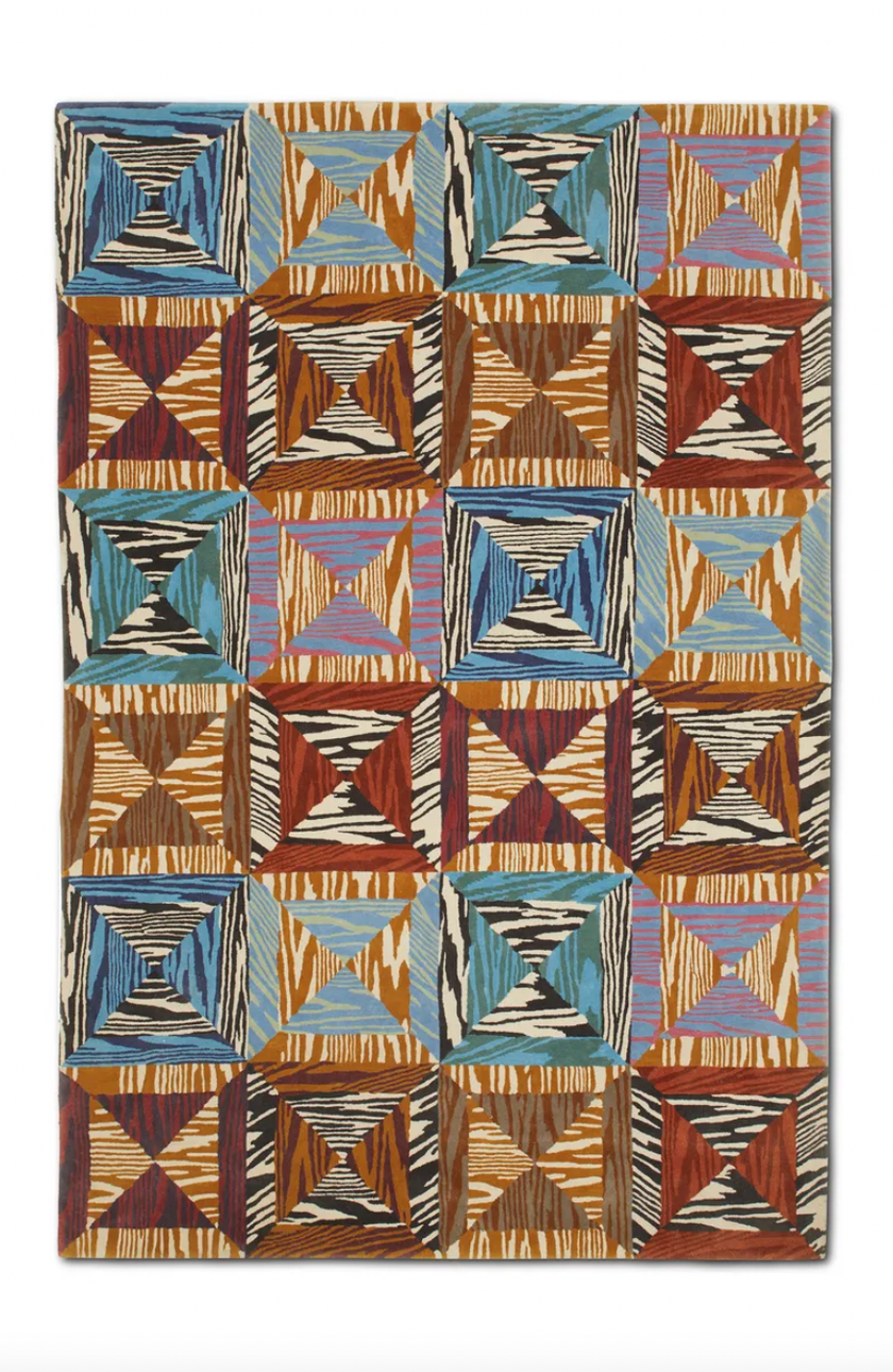 Auffälliger Teppich in verschiedenen Farben und Mustern erhältlich bei Missoni Home für 5390 Franken.