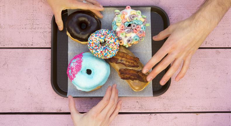 6 Ways to Stop Sugar Cravings Before They Start