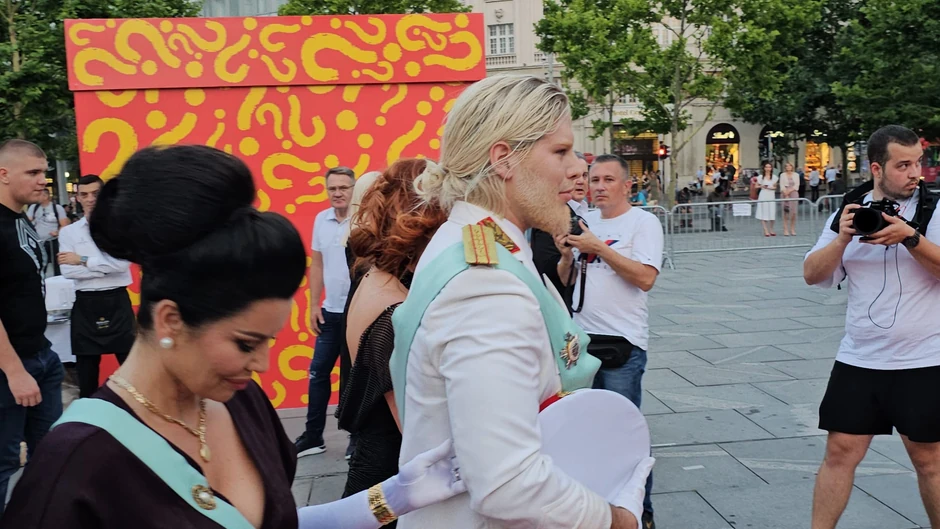 Adam Adaktar u nesvakidašnjem izdanju