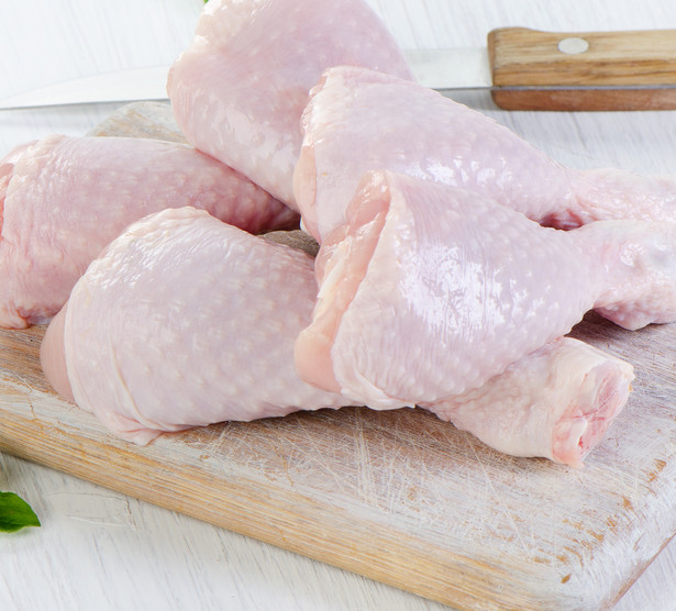 Główny Lekarz Weterynarii ostrzega: Do Polski mogły trafić kurczaki skażone fipronilem