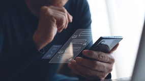 200 złotych kary za takie używanie telefonu komórkowego. Radykalne zmiany w przepisach już obowiązują