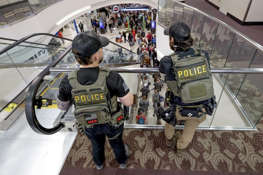 Gužve i redovi na aerodromu Hartsfild-Džekson u Atlanti 23. marta nakon raspoređivanja agenata ICE-a