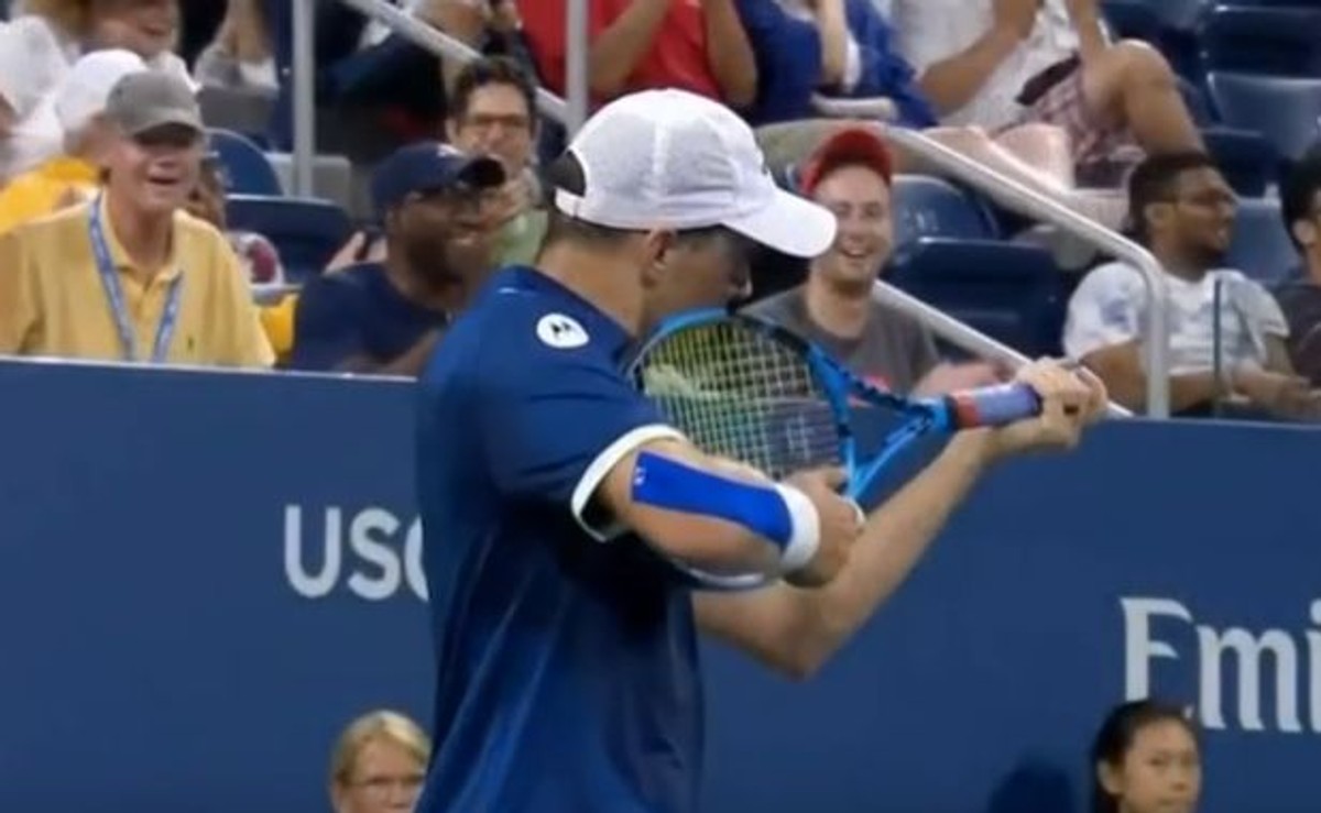 Mike Bryan zapłaci najwyższą karę na tegorocznym US Open. Słynny tenisista "strzelał" do sędziego [WIDEO]