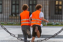 Incydent na terenie Pałacu Prezydenckiego. "Ostatnie Pokolenie" stawia ultimatum Prezydentowi elektowi
