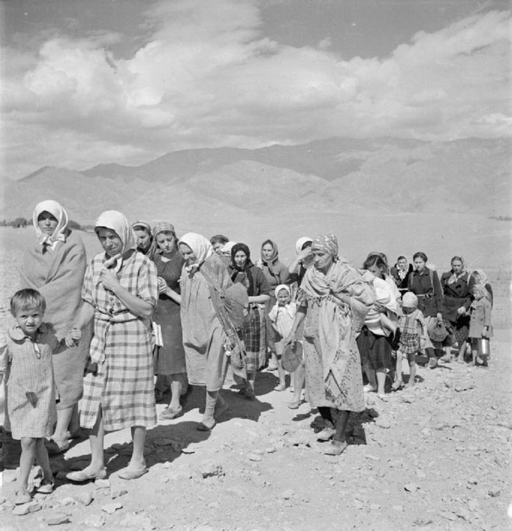 Evacuation des civils polonais de l'URSS vers la Perse en 1942.