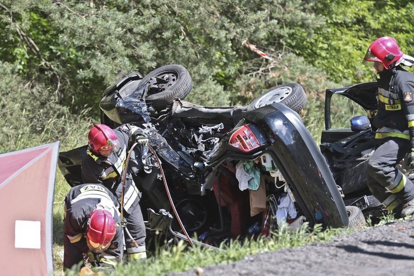 Tragedia pod Zieloną Górą. Zginęły dwie młode dziewczyny