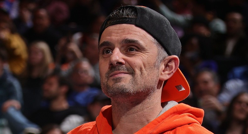 Gary Vaynerchuk attends Los Angeles Lakers game.