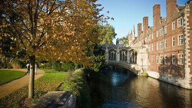 Wszystkiego najlepszego, Cambridge