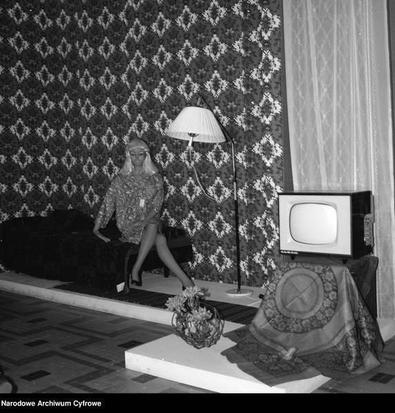 Sklepy z PRL (1970 rok) - Narodowe Archiwum Cyfrowe
