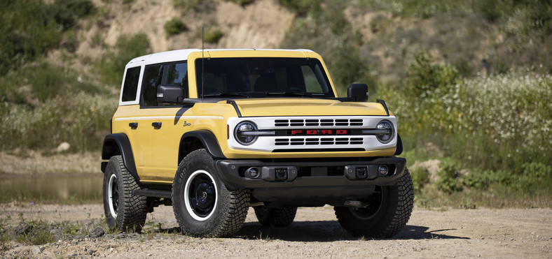 2023 Bronco Heritage Limited Edition Yellowstone Metallic 01