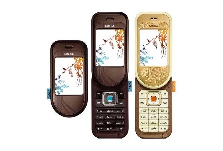 Nokia 7370 była, podobnie jak model 7280, telefonem tak nastawionym na ładny wygląd, że postanowiono dać mu nawet metkę. Część z wyświetlaczem otwierała się poprzez obrót o 180 stopni, a użytkownik mógł korzystać z funkcji nastawionych na pracę, takich jak przeglądanie dokumentów.