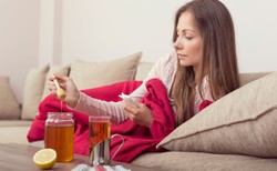 Nie odnotowujemy wzrostu zakażeń Covid-19 w UE. Ale zimą może się to zmienić