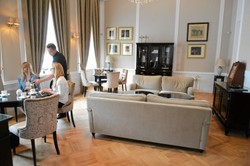 Pałac Prymasowski hotelem. "Nie było mowy o żadnym wyburzaniu ścian"