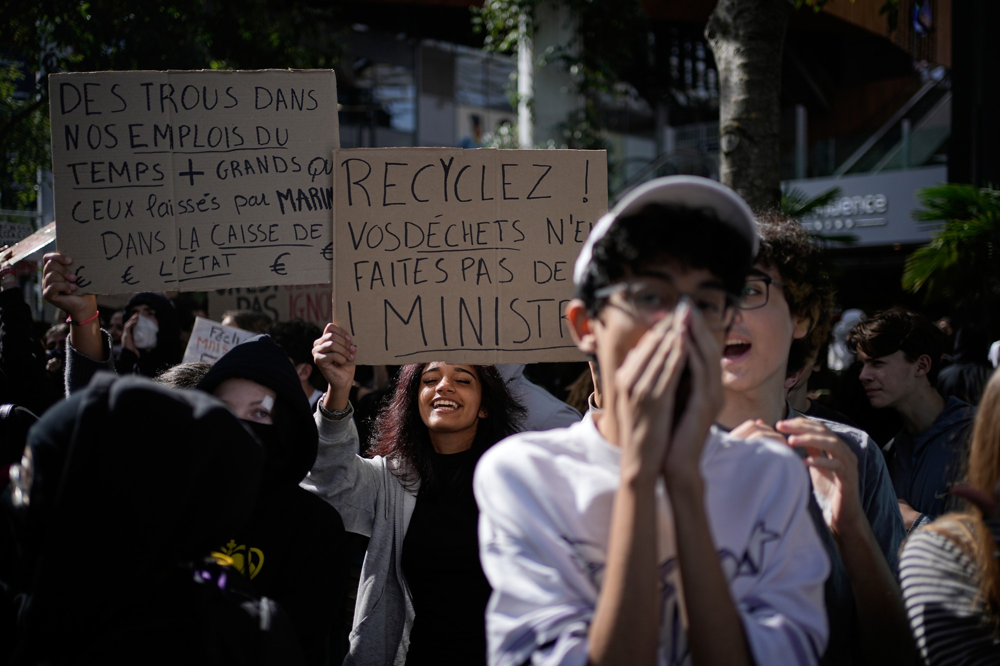 Študenti vo Francúzsku už niekoľko dní protestujú. 