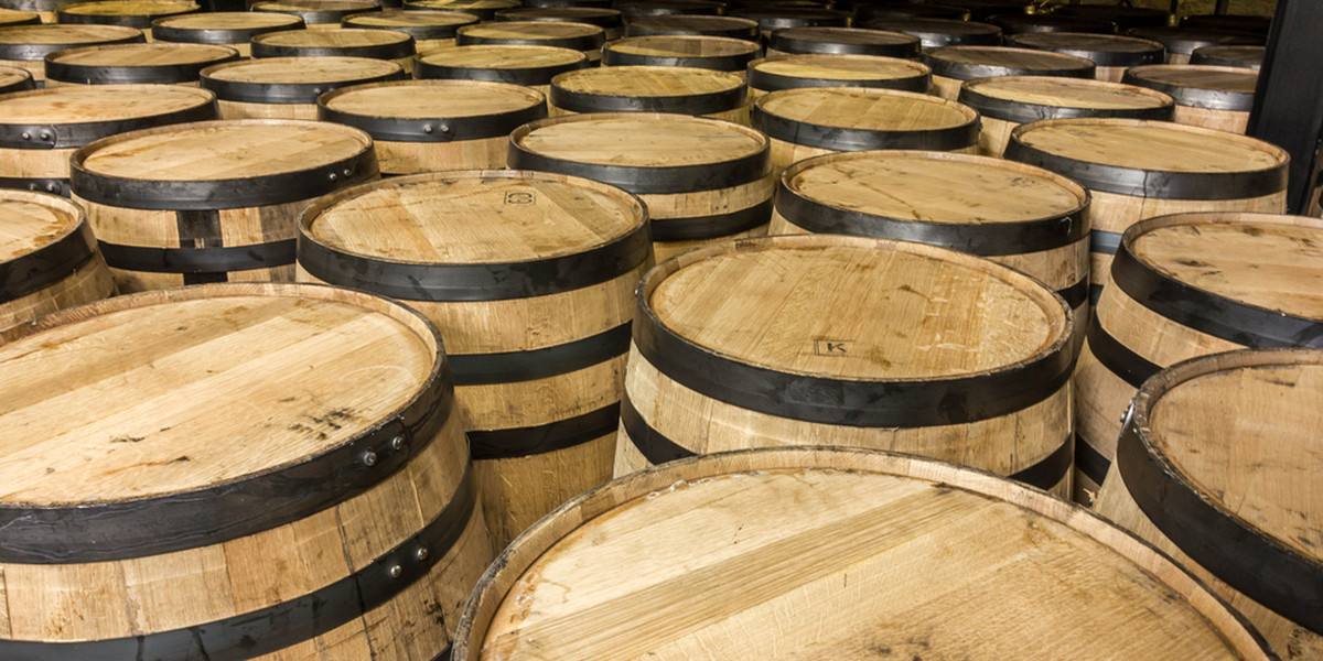 W trakcie 12 miesięcy przed nałożeniem taryf Stany Zjednoczone eksportowały whiskey żytnią i bourbon o wartości 757 milionów dolarów. Od lipca 2018 roku do czerwca 2019 roku eksport wyniósł 597 mln dol. 
