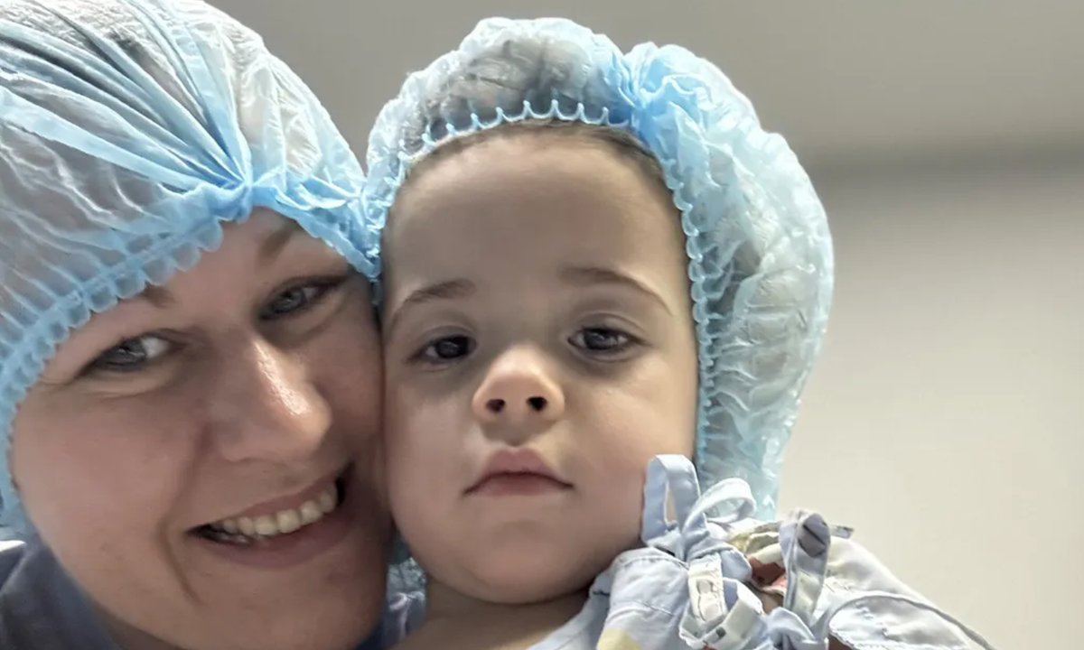 Córka Dominiki Clarke miała operację. Kobieta podała koszty zabiegu w Tajlandii