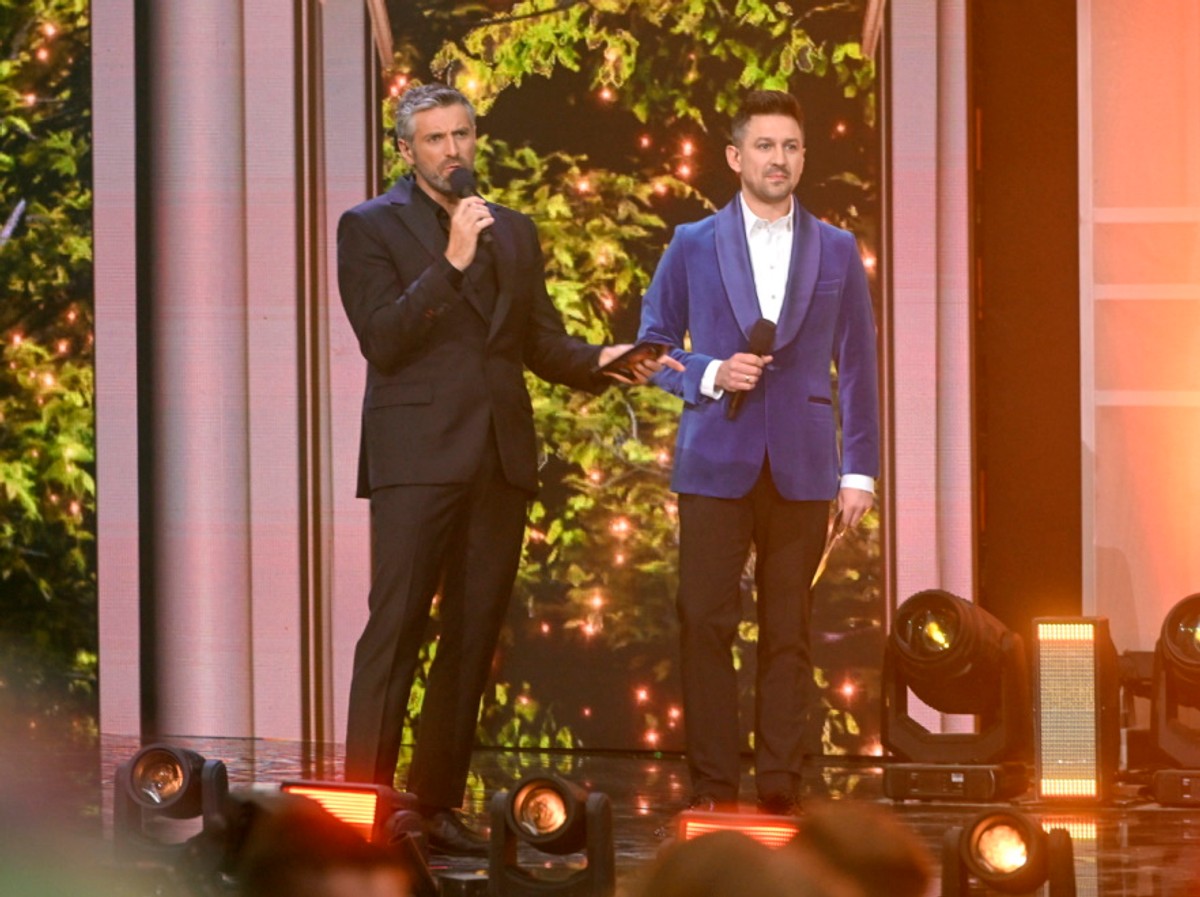 Maciej Dowbor i Maciej Rock na scenie Polsat SuperHit Festiwal 2023