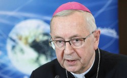 Abp Gądecki o wyborach: Nadszedł czas na zawieszenie rywalizacji polityków