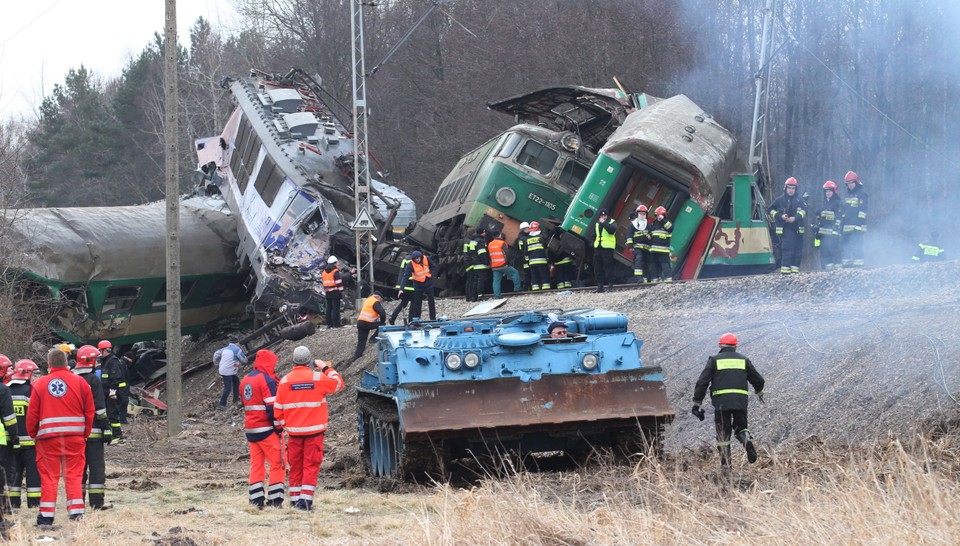 SZCZEKOCINY WYPADEK KOLEJOWY AKCJA POSZUKIWAWCZA