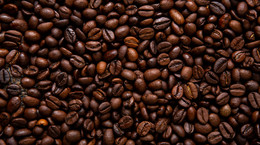 Kofeina - co to jest? Właściwości i wpływ na organizm, stosowanie kofeiny