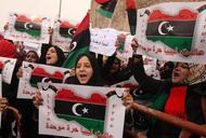 Protest na rzecz jedności Libii w Trypolisie. fot. EPA/SABRI ELMHEDWI /PAP/EPA.