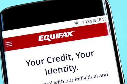 Jest ugoda w sprawie jednego z największych wycieków danych w USA. Equifax zapłaci do 700 mln dol.