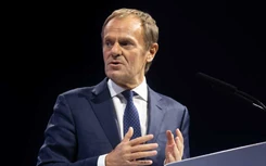 Wehikuł czasu Donalda Tuska [OPINIA]