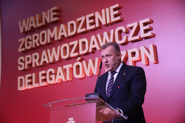 Prezes Polskiego Związku Piłki Nożnej Cezary Kulesza podczas Walnego Zgromadzenia Sprawozdawczego Delegatów PZPN w Warszawie