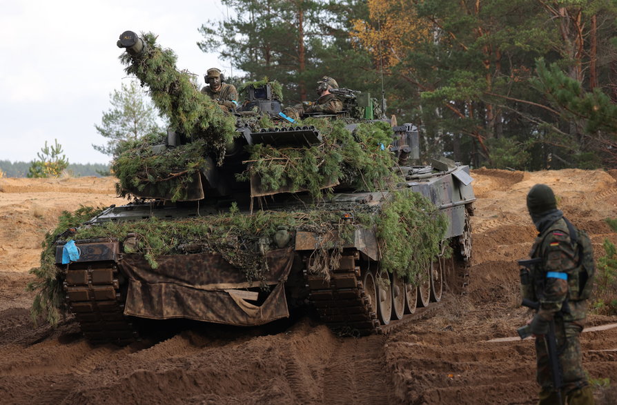 Leopard podczas ćwiczeń NATO na Litwie.