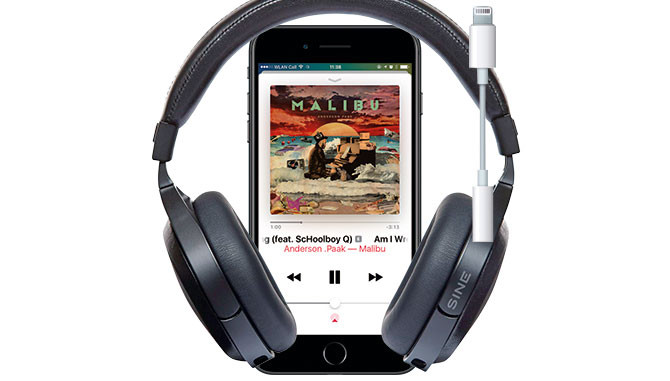 iPhone 7 nie ma już minijacka. Słuchawki takie jak prezentowane na zdjęciu Audeze Sine mają z tego powodu typową dla Apple wtykę Lightning. Brzmienie jest znakomite, poza tym modeli z wtyką Lightning jest niewiele. Alternatywą dla iPhone'a jest adapter z minijackiem albo słuchawki Bluetooth.