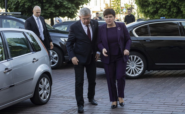 "Ataki na rodzinę Szydło to nikczemność. Każde uderzenie w naszych bliskich to cios poniżej pasa"