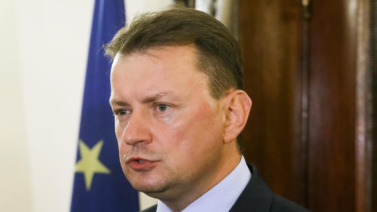 Minister spraw wewnętrznych i administracji Mariusz Błaszczak komendant główny policji nadinspektor Jarosław Szymczyk