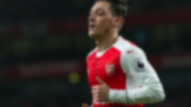 Mesut Oezil wciąż poluje na dychę w Arsenalu Londyn