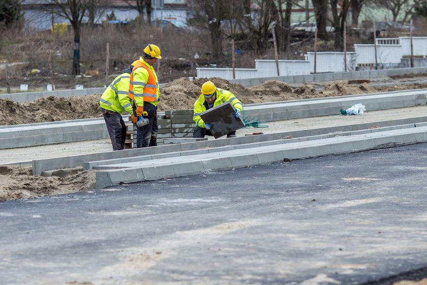 Trzeba było dołożyć pieniądze do budowy trasy na Naramowice.