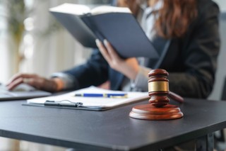 Sprzedaż zwolniona z VAT? Podatnik odzyska nadpłatę