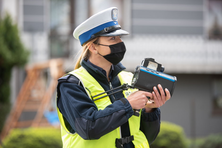 Patrol drogówki Kontrola radarowa Policja