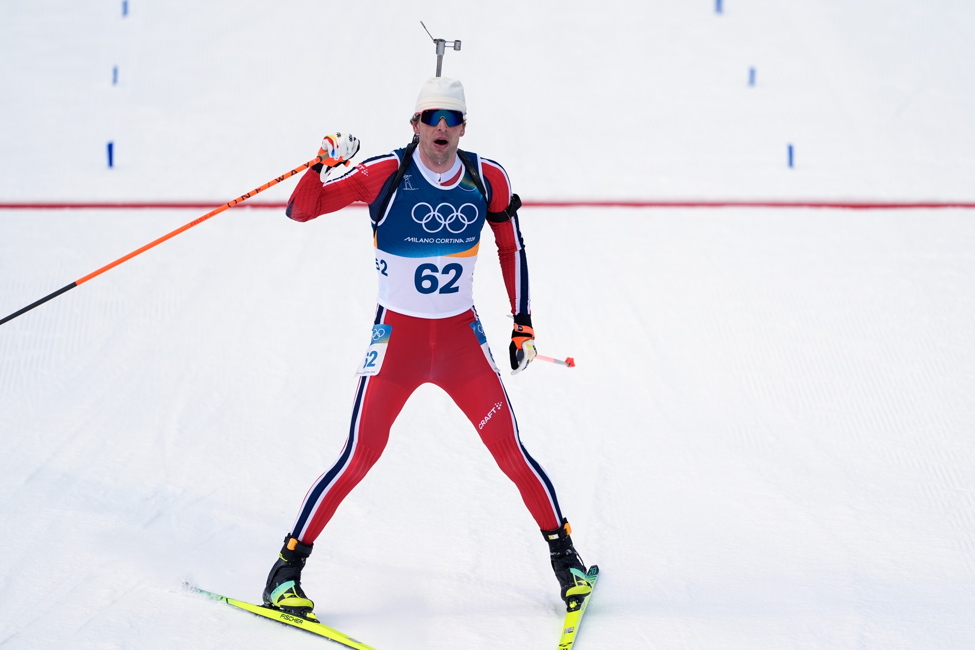 Nórsky biatlonista Sturla Holm Lægreid. 