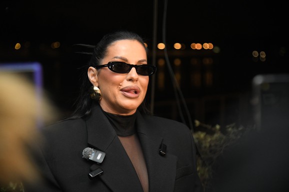 SLAVLJE U DOMU SEKE ALEKSIĆ Pevačici ne prestaju da pristižu čestitke, sve objavila javno