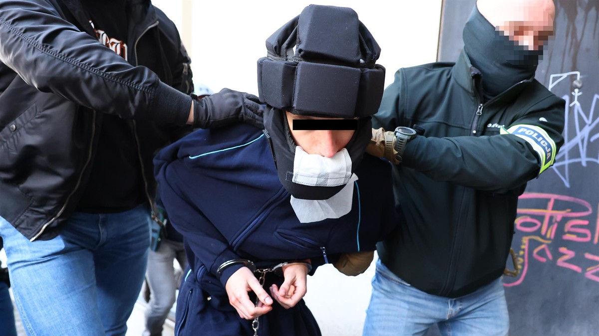Tak wygląda 22-latek, który odpowiada za tragedię na kampusie UW. Wstrząsające słowa naszego fotoreportera [ZDJĘCIA]