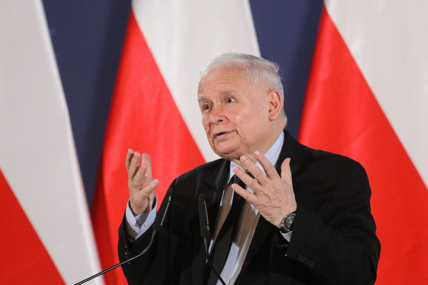 =Prezes PiS Jarosław Kaczyński podczas spotkania z mieszkańcami Płocka