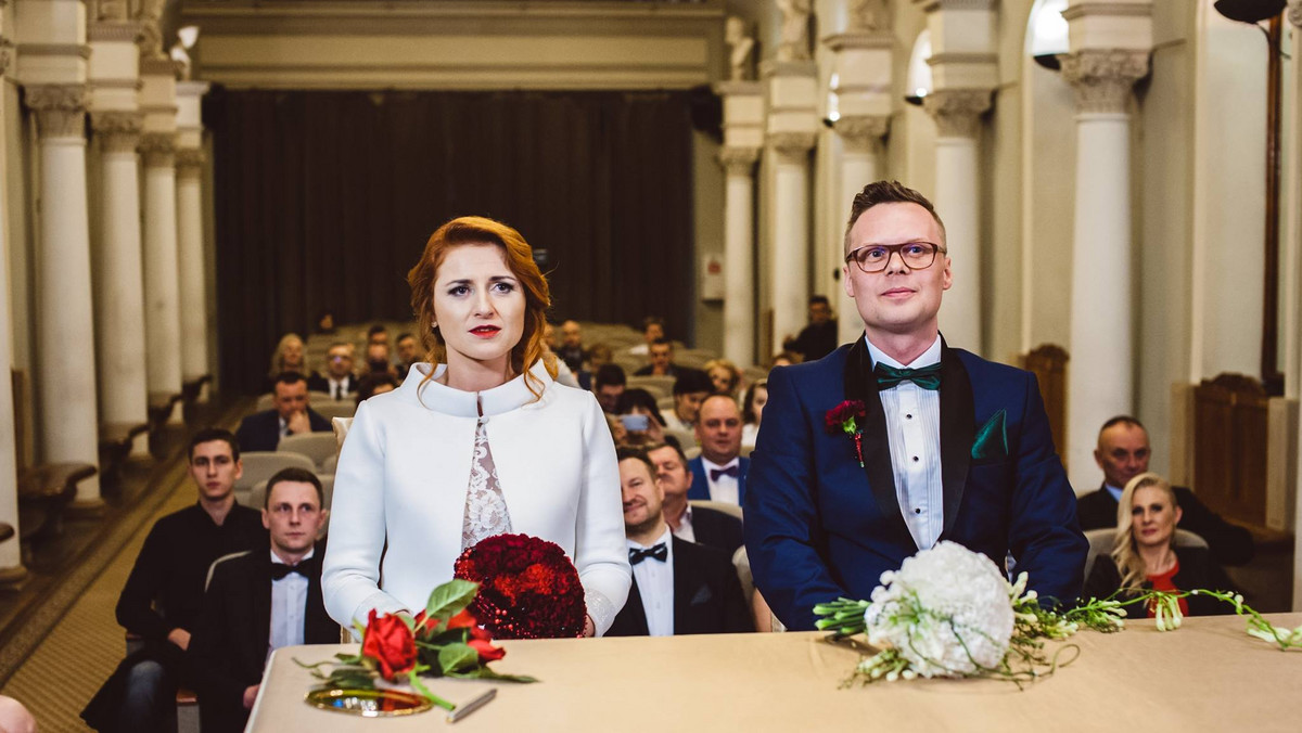 Paulina i Krzysztof, bohaterowie drugiej edycji "Ślubu od pierwszego wejrzenia", jednak się nie rozstają. Para nie zamierza się rozwodzić. Na Instagramie znowu pojawiły się ich wspólne zdjęcia.