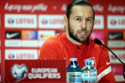 Krychowiak zamieścił zabawne zdjęcie na Twitterze. Zwrócił się do Lewandowskiego