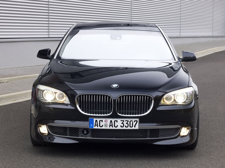 AC Schnitzer ACS7 – BMW serii 7 ze sportowym pazurem