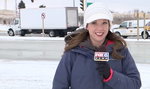 Reporterka dostała śnieżką w twarz. Trudno się nie śmiać [FILM]