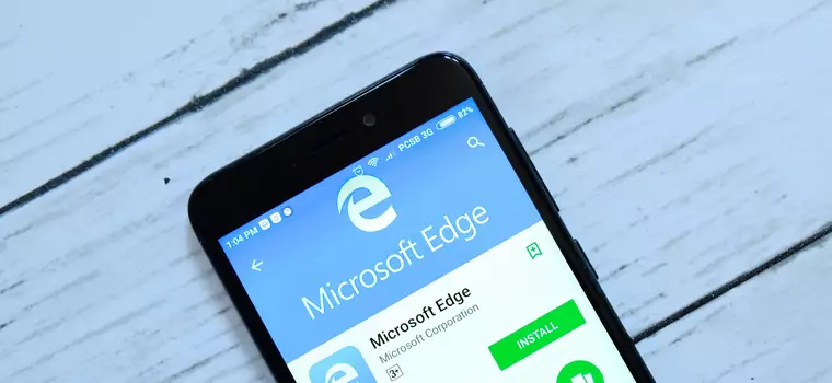 Microsoft chce zrobić własną wersję przeglądarki Google Chrome