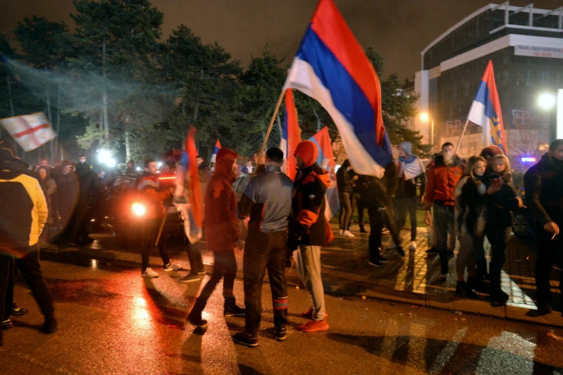 Kako je Milo izgubio vlast, a Vučić izbore