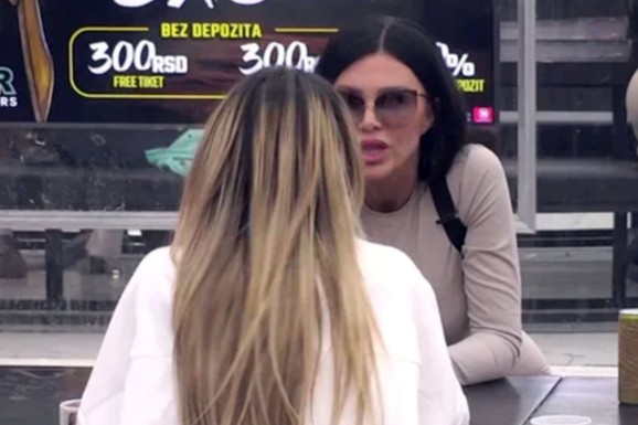 "TI SI TROŠILA NJEGOVE PARE, A JA SA NJIM IMAM DETE" Žestoko suočavanje Stanije Dobrojević i Aneli Ahmić:   Trese se Bela kuća