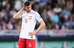 Krystian Bielik stacił zęby. Reprezentant Polski kopnięty w twarz przez rywala [FOTO]